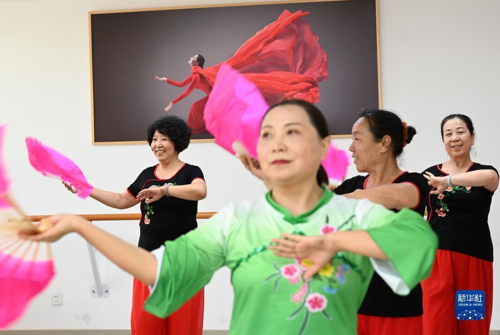 免费彩金百富论坛